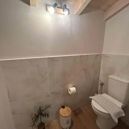 Konstantina 5 Hébergement de vacances *