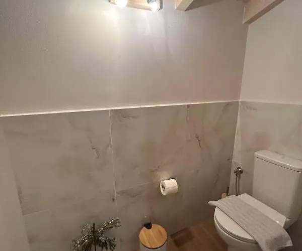 Konstantina 5 Hébergement de vacances *